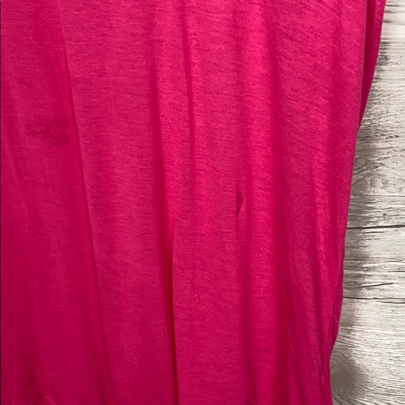 Express Hot Pink Tee Shirt - Picture 3 of 7